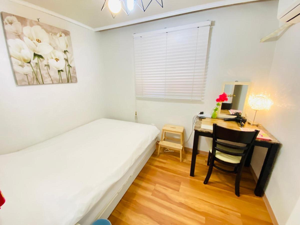 Aroha Guesthouse Seoul Station ภายนอก รูปภาพ